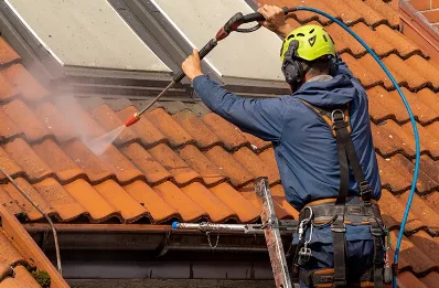 Démoussage et hydrofuge de toiture à Deyme